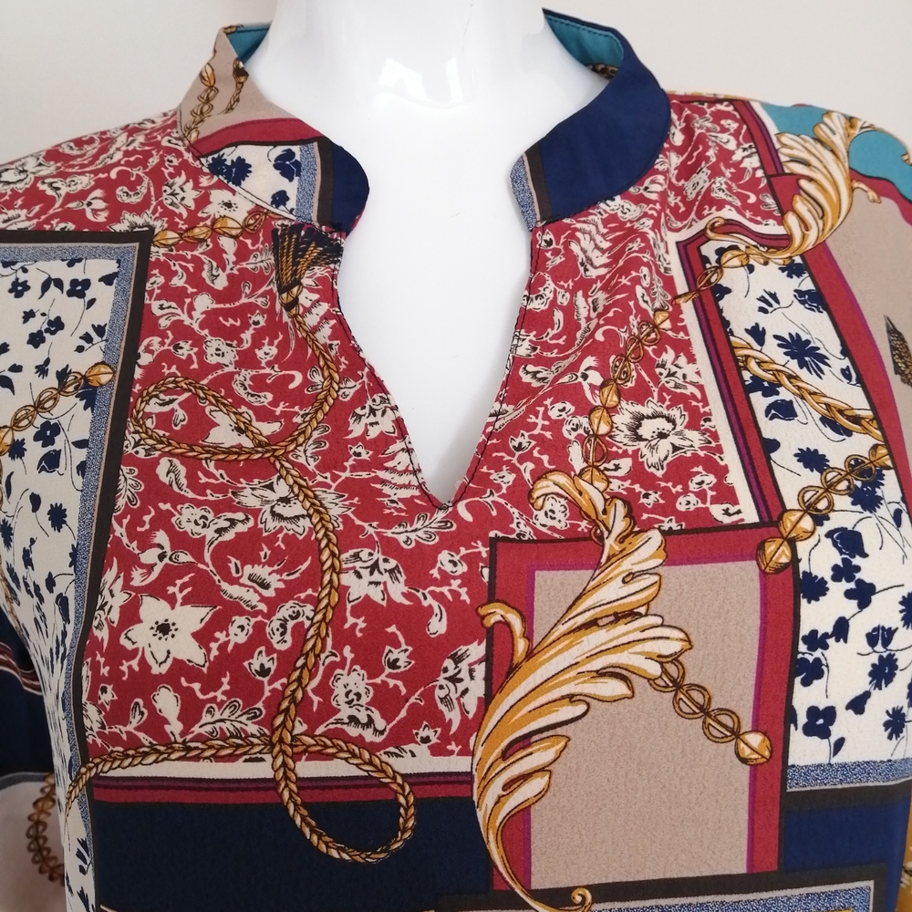 Chic Patchwork Mini Dress in Multicolor - Picture 3 of 6